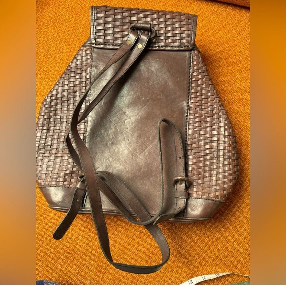 LEATHER Basketweave Rucksack Backpack - Picture 3 of 13